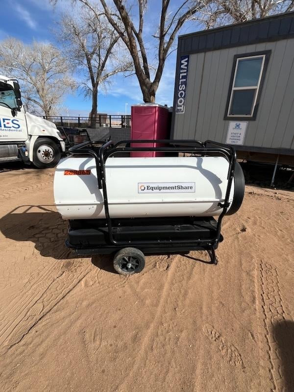 2022 LB WHITE Tradesman K650