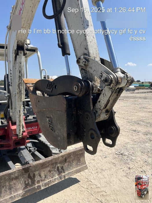 2020 Takeuchi TB235-2R Canopy, Rubber Tracks, Manual TAG QC