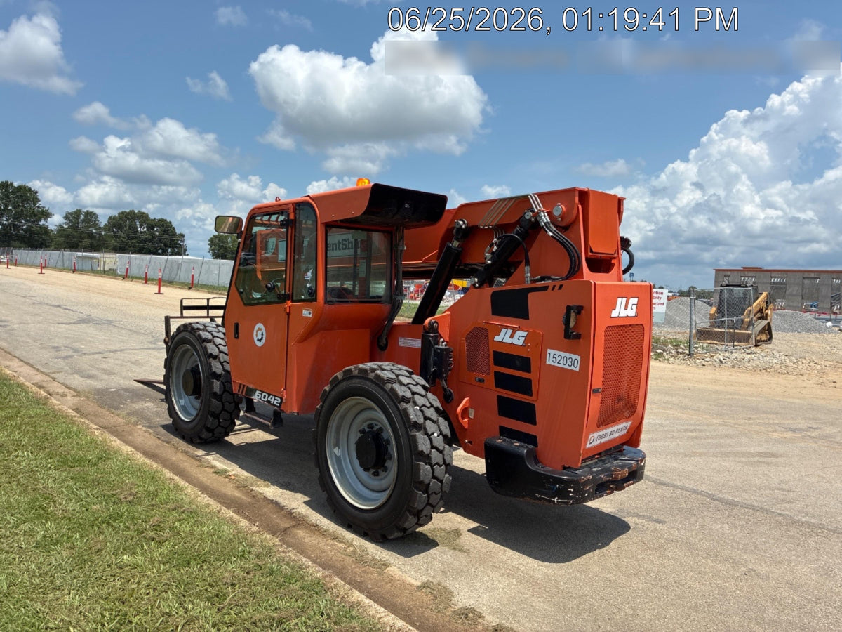 2021 SKYTRAK 6042