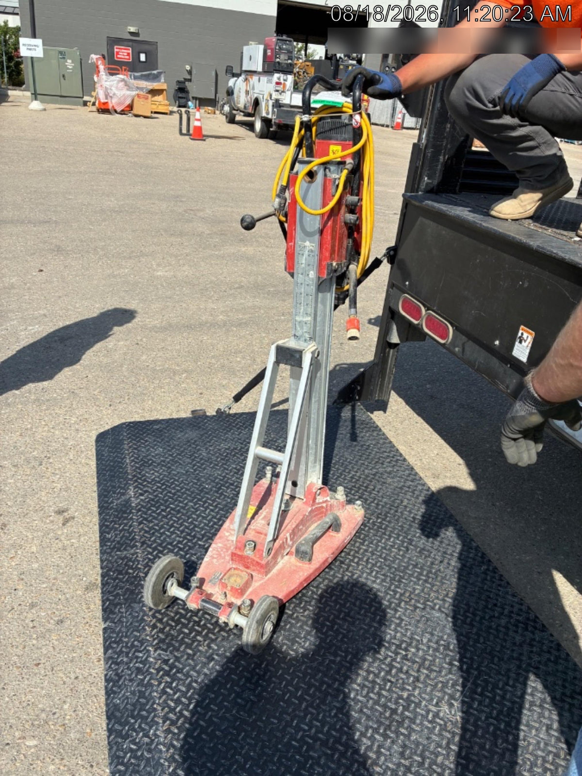 2021 HILTI DD250E