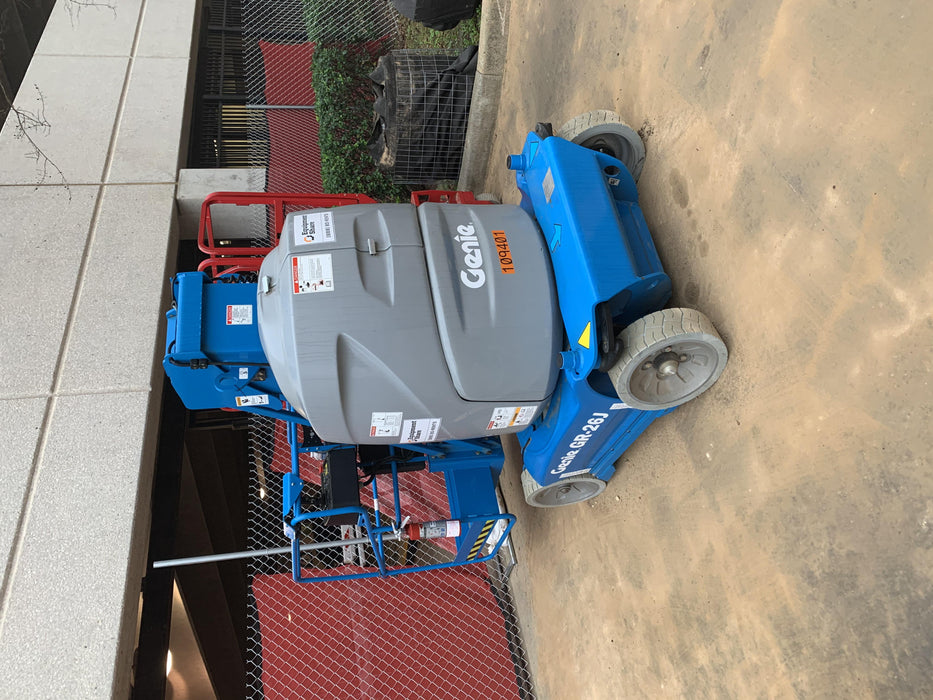 2020 GENIE GR-26J