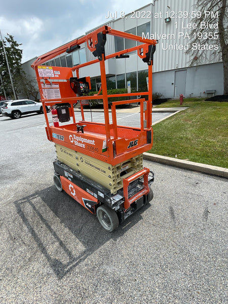 2022 JLG ES1932