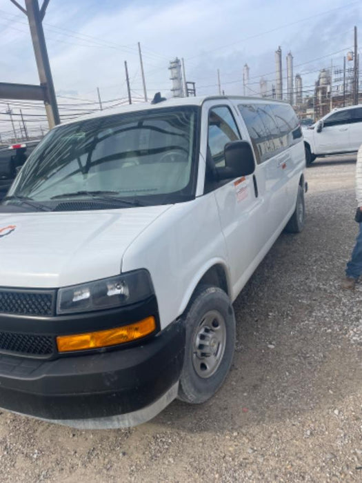 2023 CHEVROLET Express Van - Rental