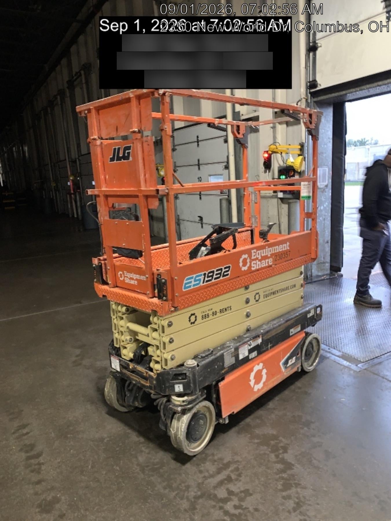2022 JLG ES1932