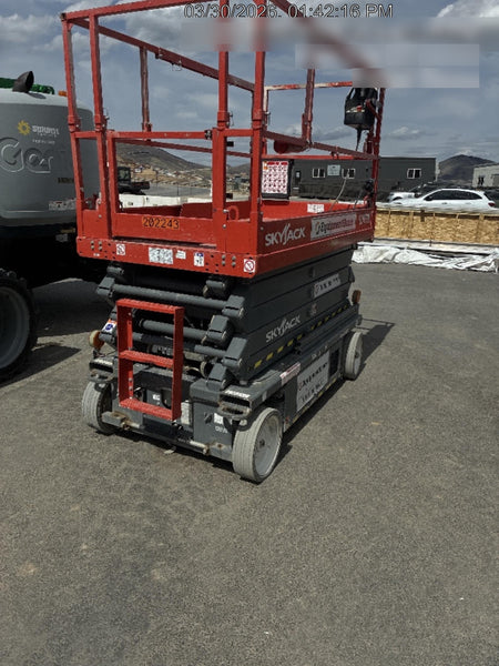 2022 SKYJACK SJ4732