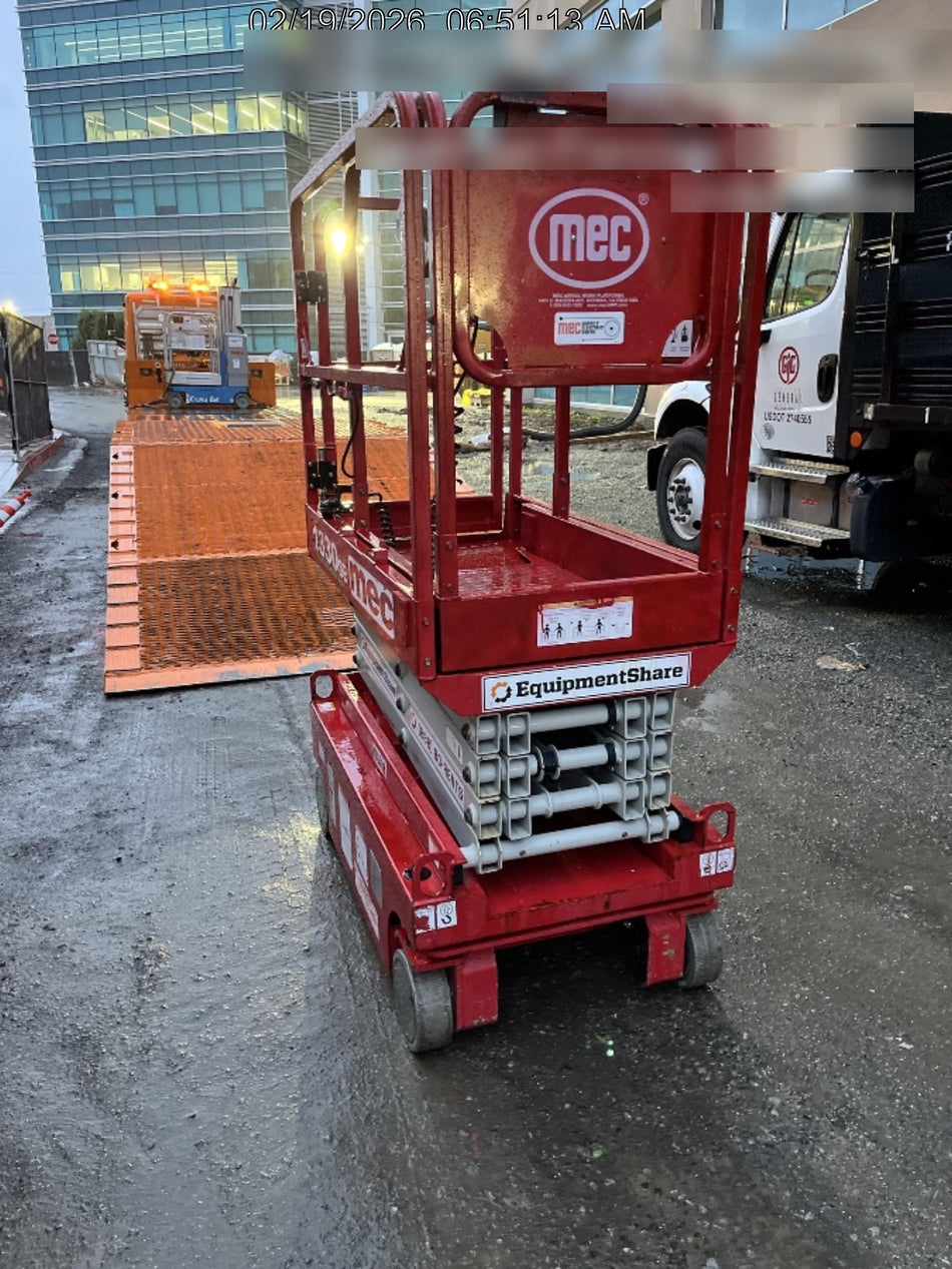 2020 MEC 1330SE Solid NM Tires, Steel Swing out Doors, LCS, Beacon, 900W Inverter