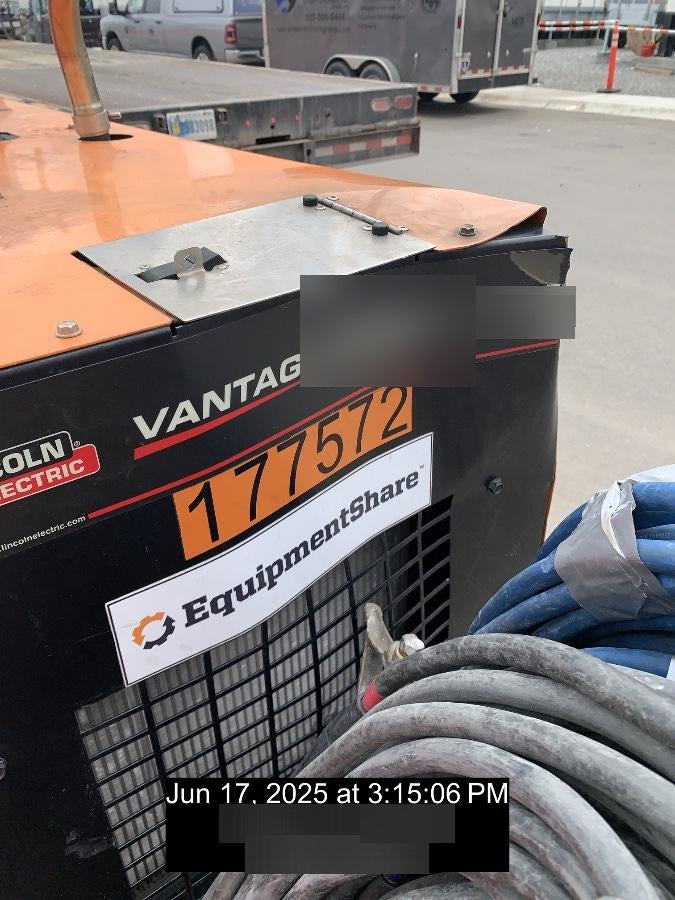 2021 Lincoln Electric Vantage 322 Vantage 322 Ready Pak 3 w/ Decals, ORANGE (includes trailer, cable rack, fender light kit) NO Telematics