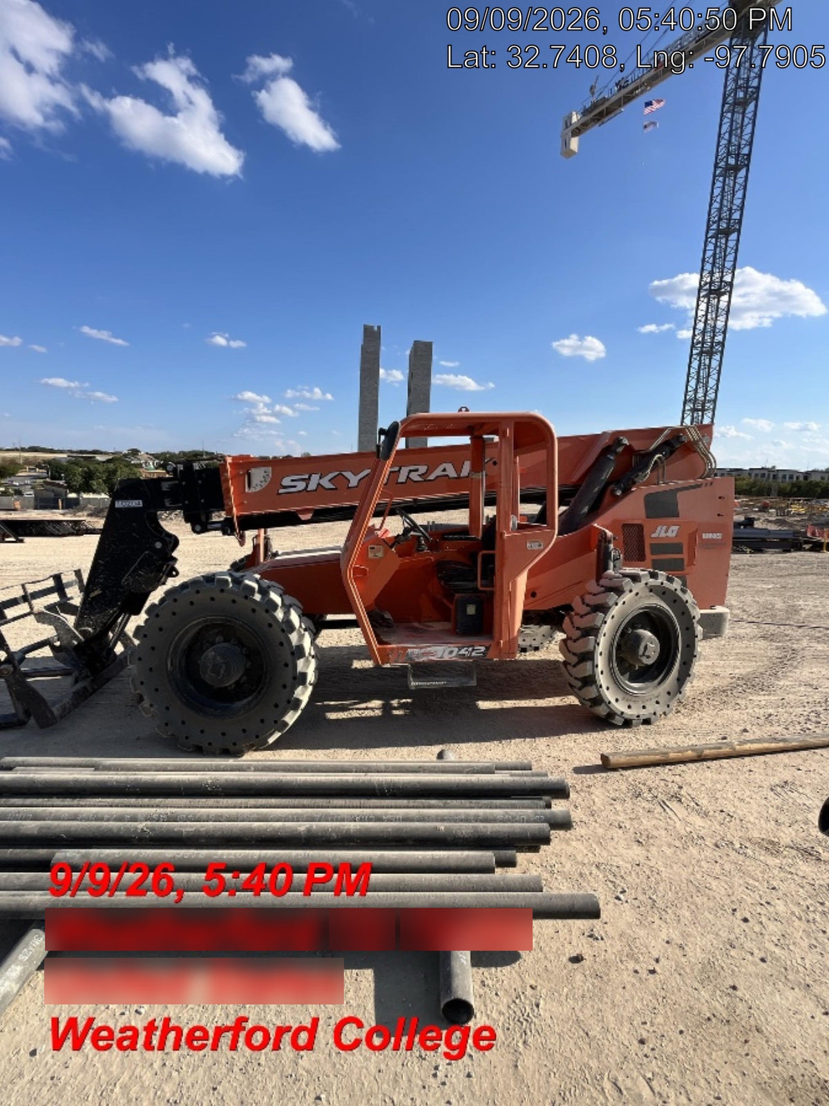 2018 SKYTRAK 8042