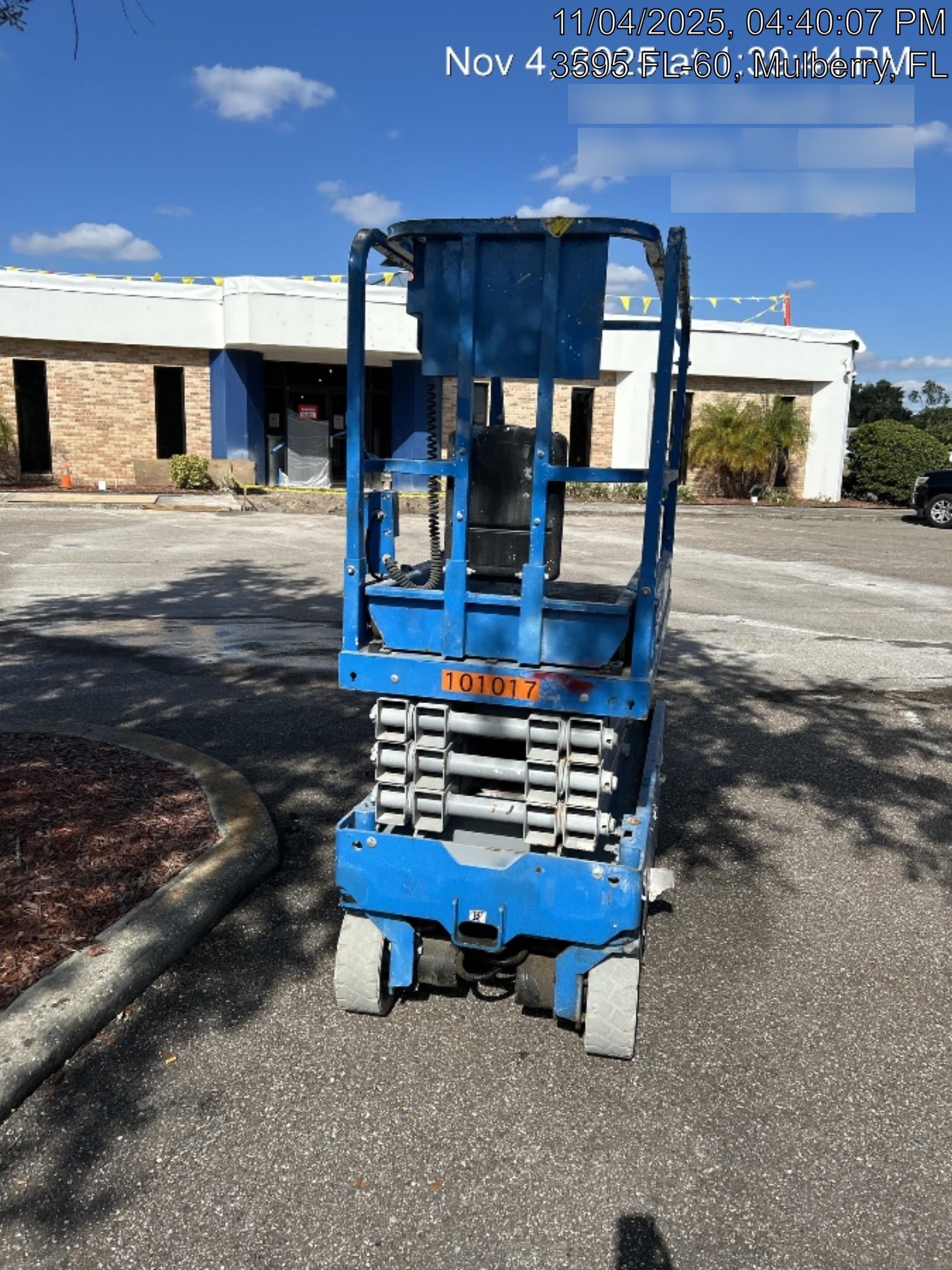 2020 Genie GS-1930 Fixed rails with chain entry gate - Pre A92.20