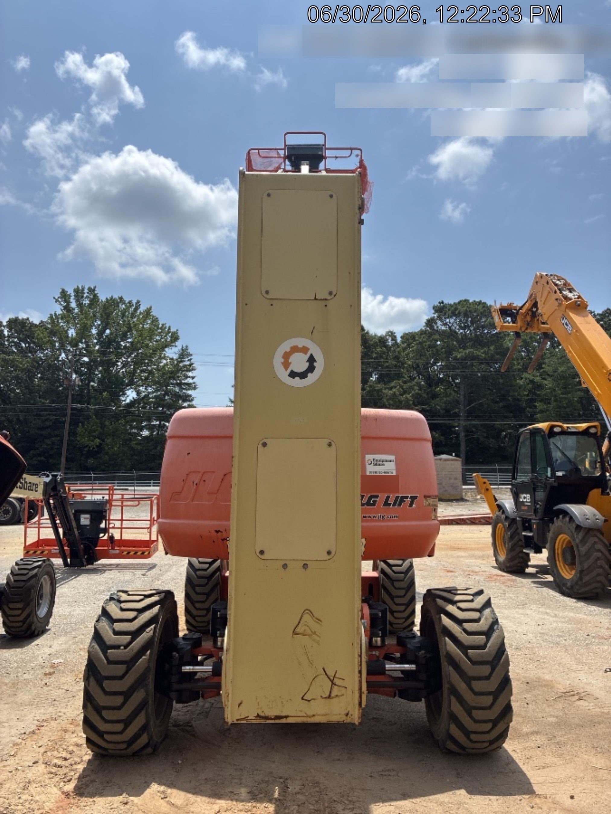 2019 JLG 800AJ