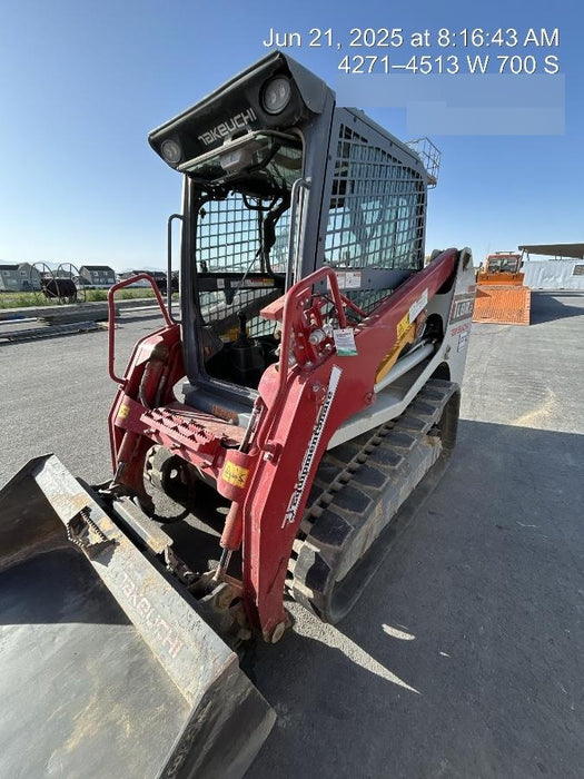 2022 TAKEUCHI TL8R2-CR