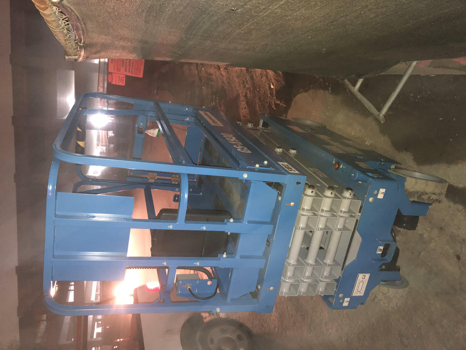 2019 Genie GS-1930 Half Height Swing Gate, 800W Inverter