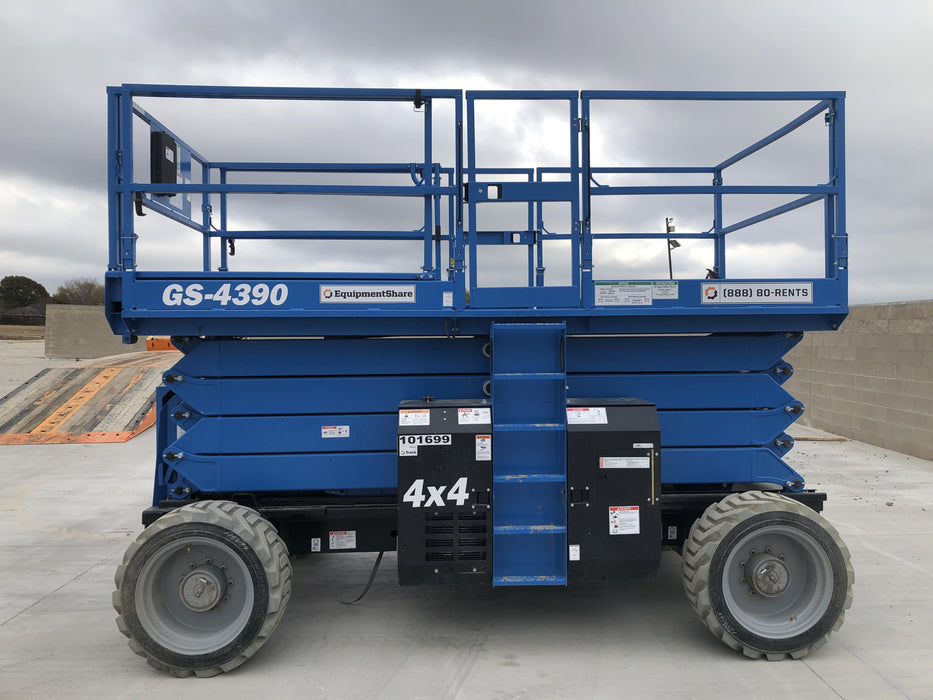 2020 GENIE GS-4390 RT