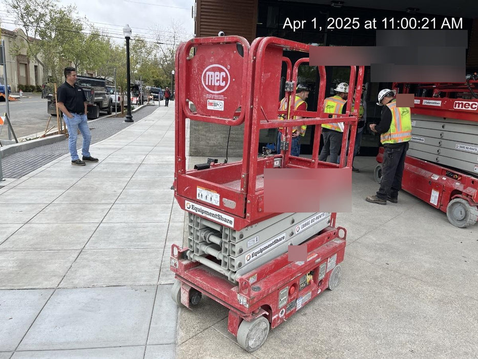 2019 MEC 1330SE Motion Alarm, Beacon, Includes MachineLink keypad and telematics device