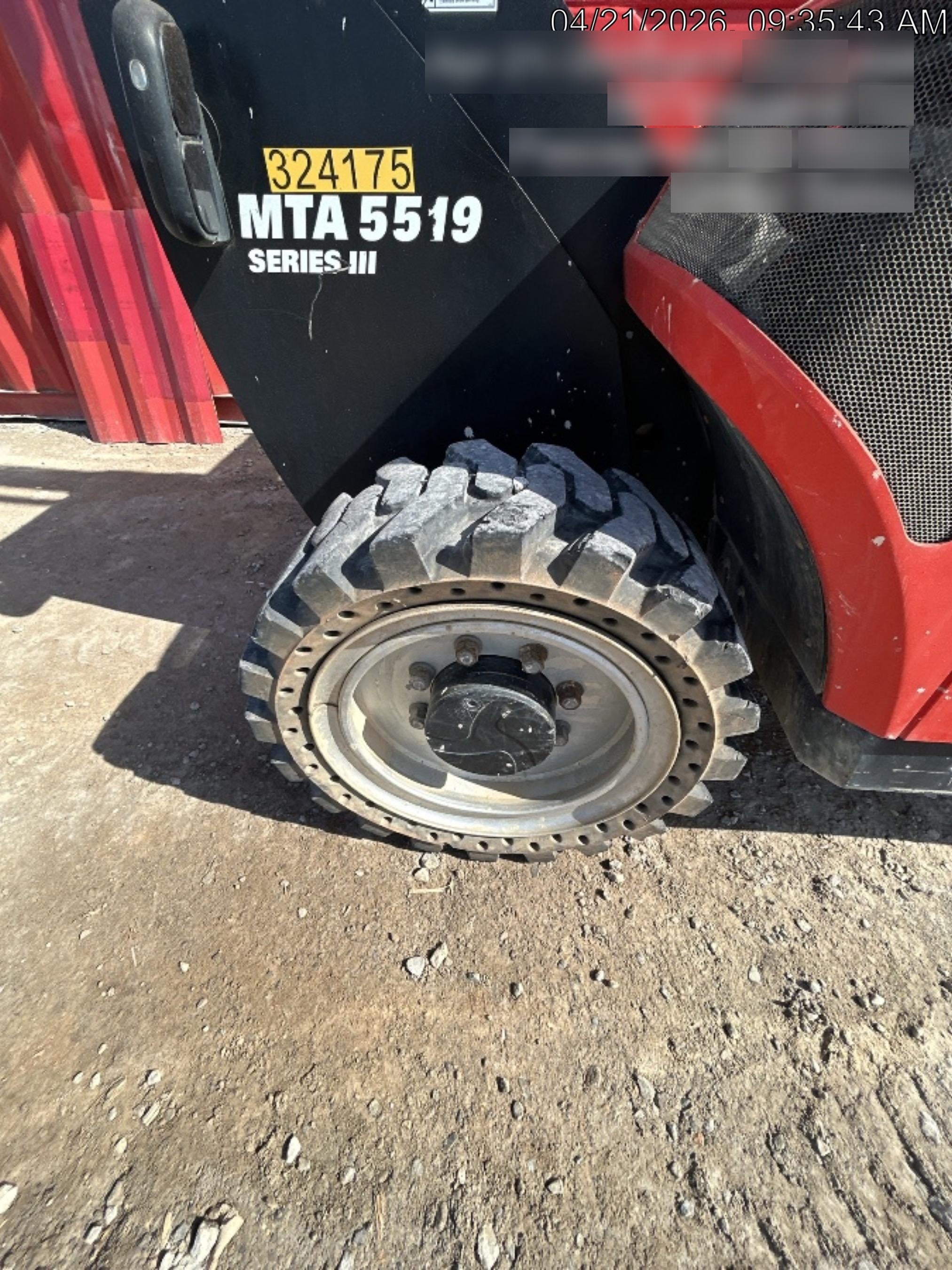 2023 MANITOU MTA5519