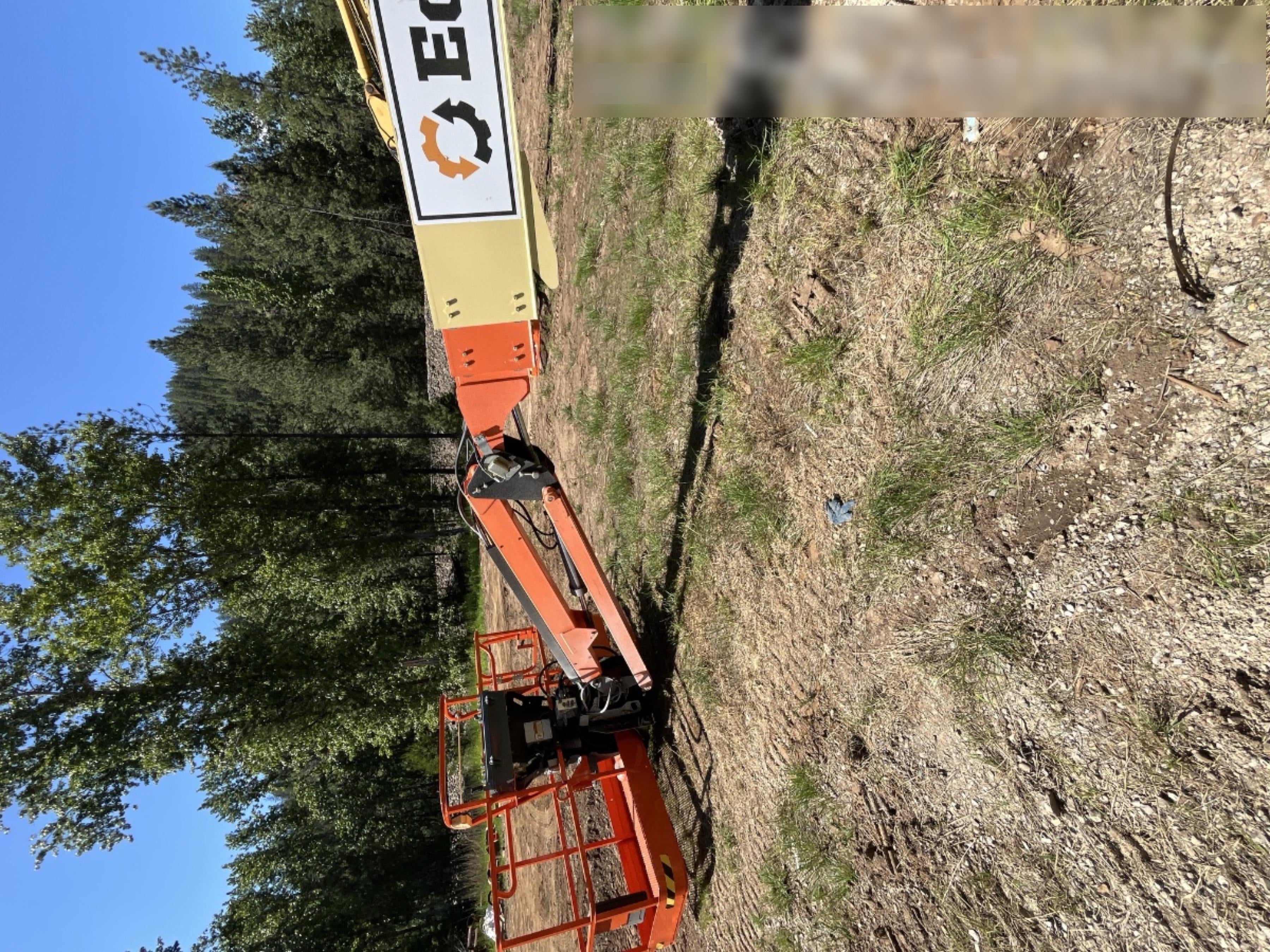2020 JLG 660SJ
