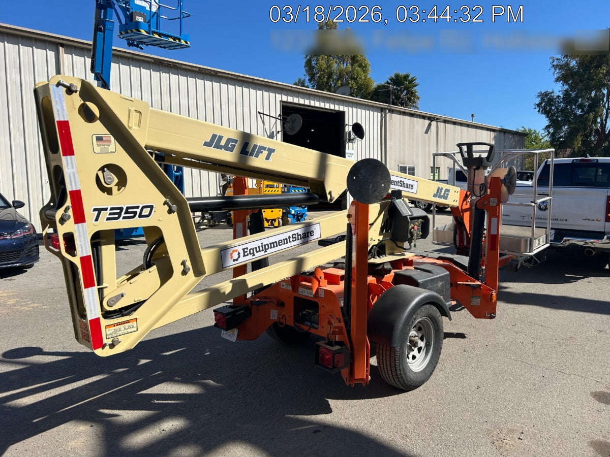 2022 JLG T350