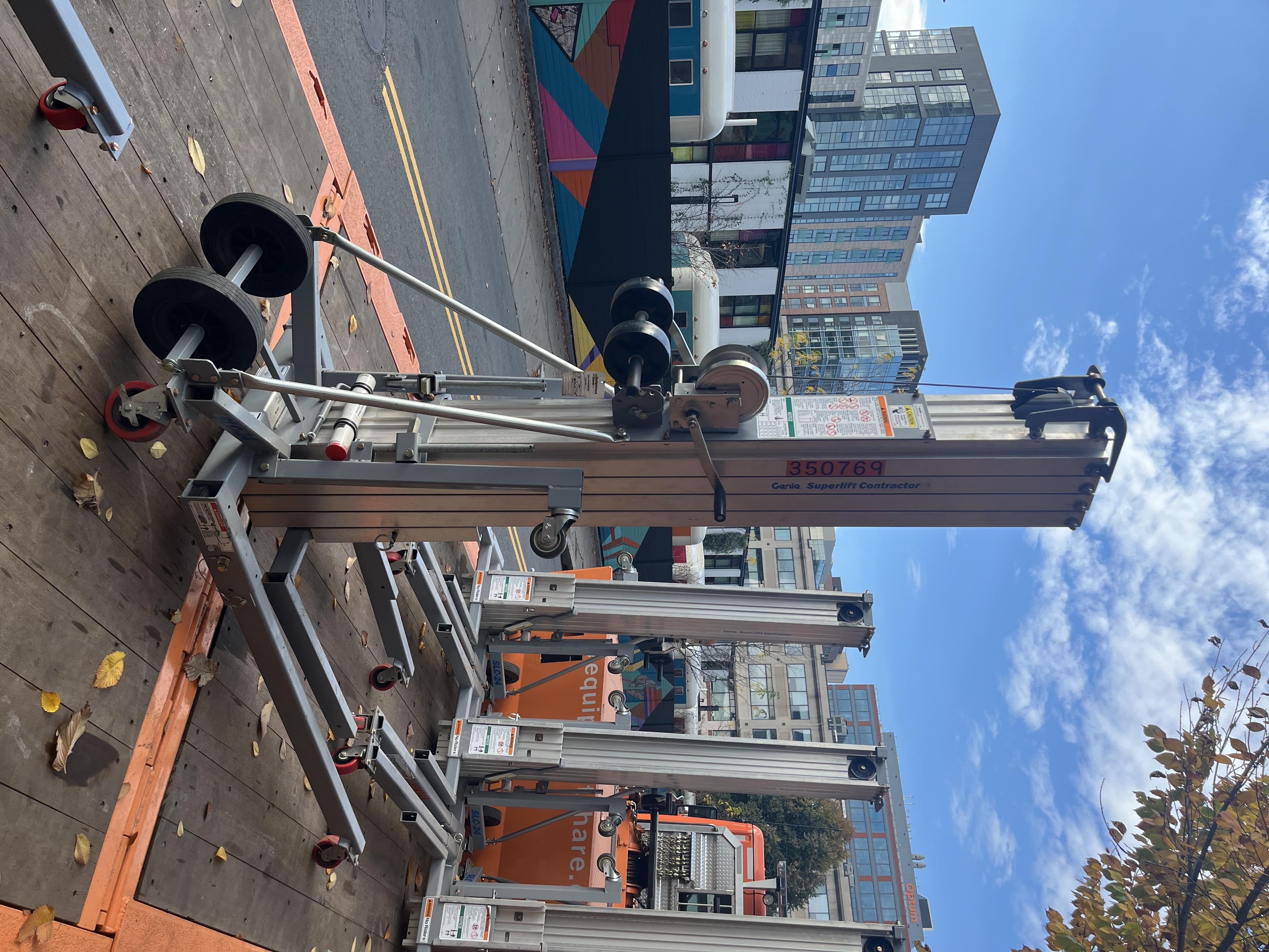 2023 GENIE SLC-24