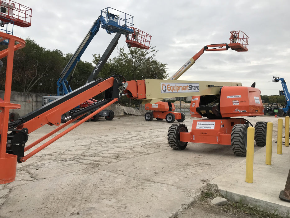 2019 JLG 660SJ