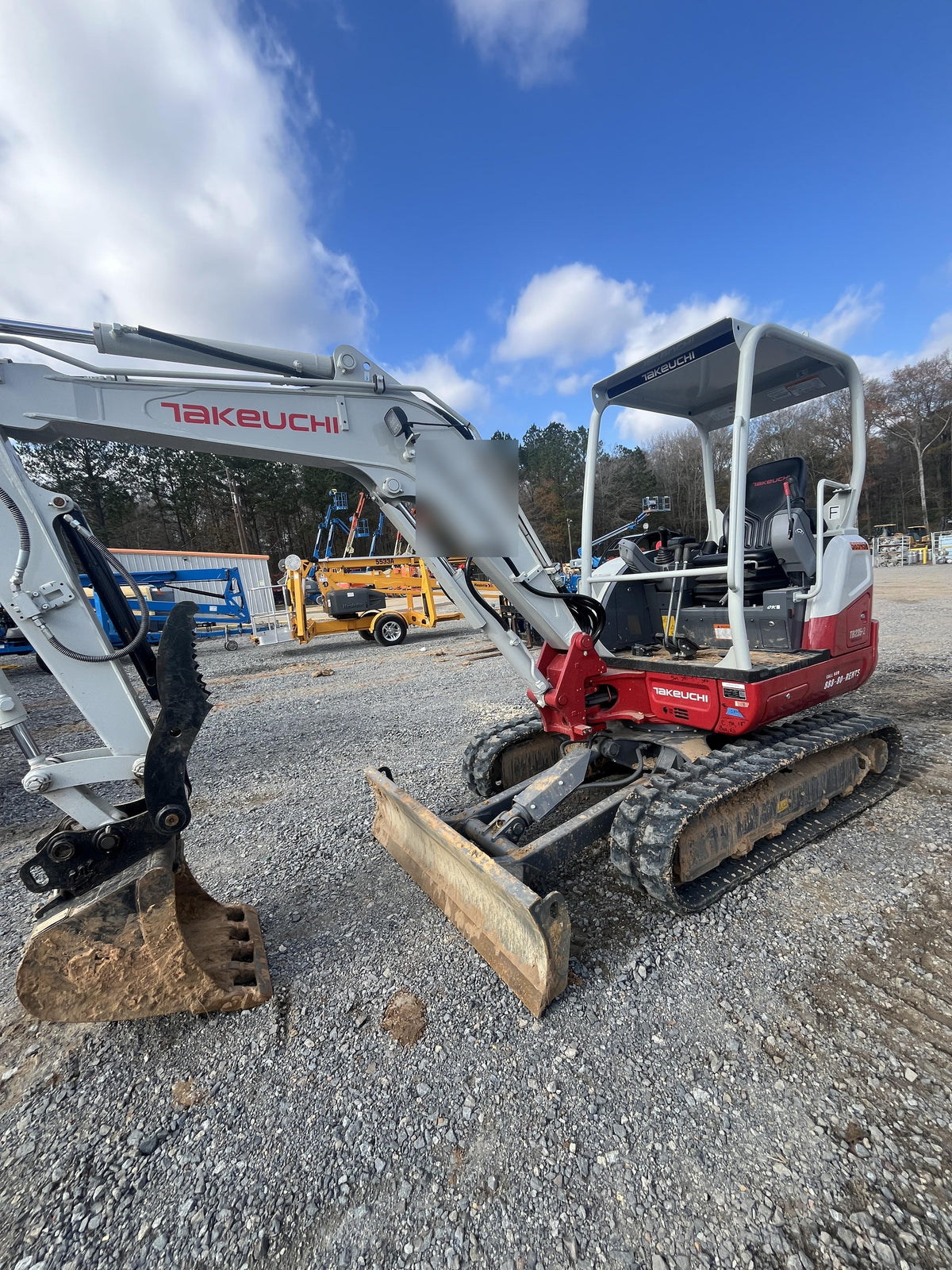 2025 TAKEUCHI TB235-2R