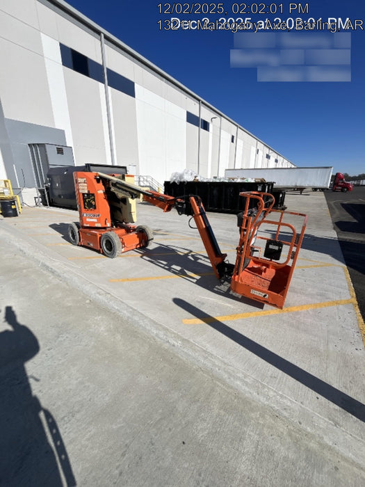 2019 JLG E300AJP