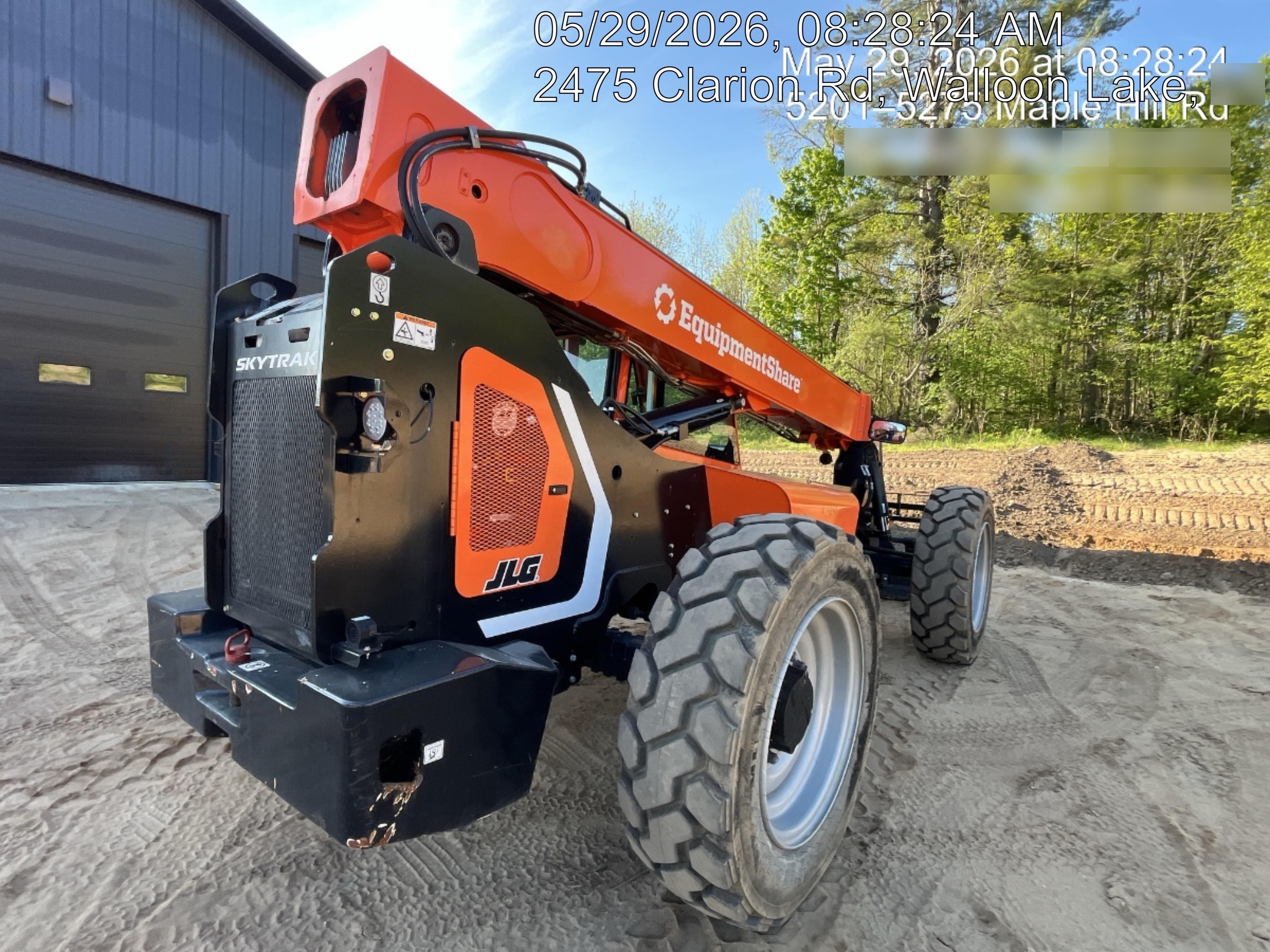 2024 SKYTRAK 8042