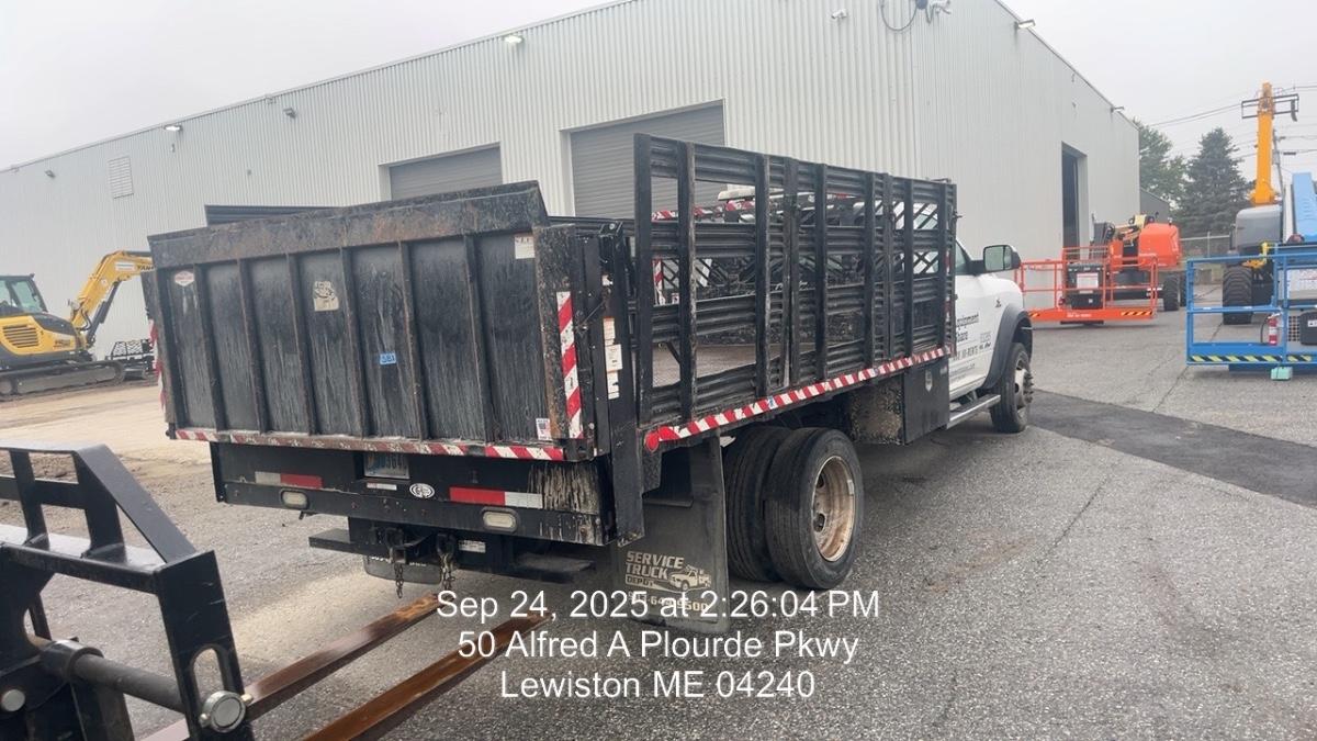 2019 CHEVROLET C5500 Stake Bed - Rental