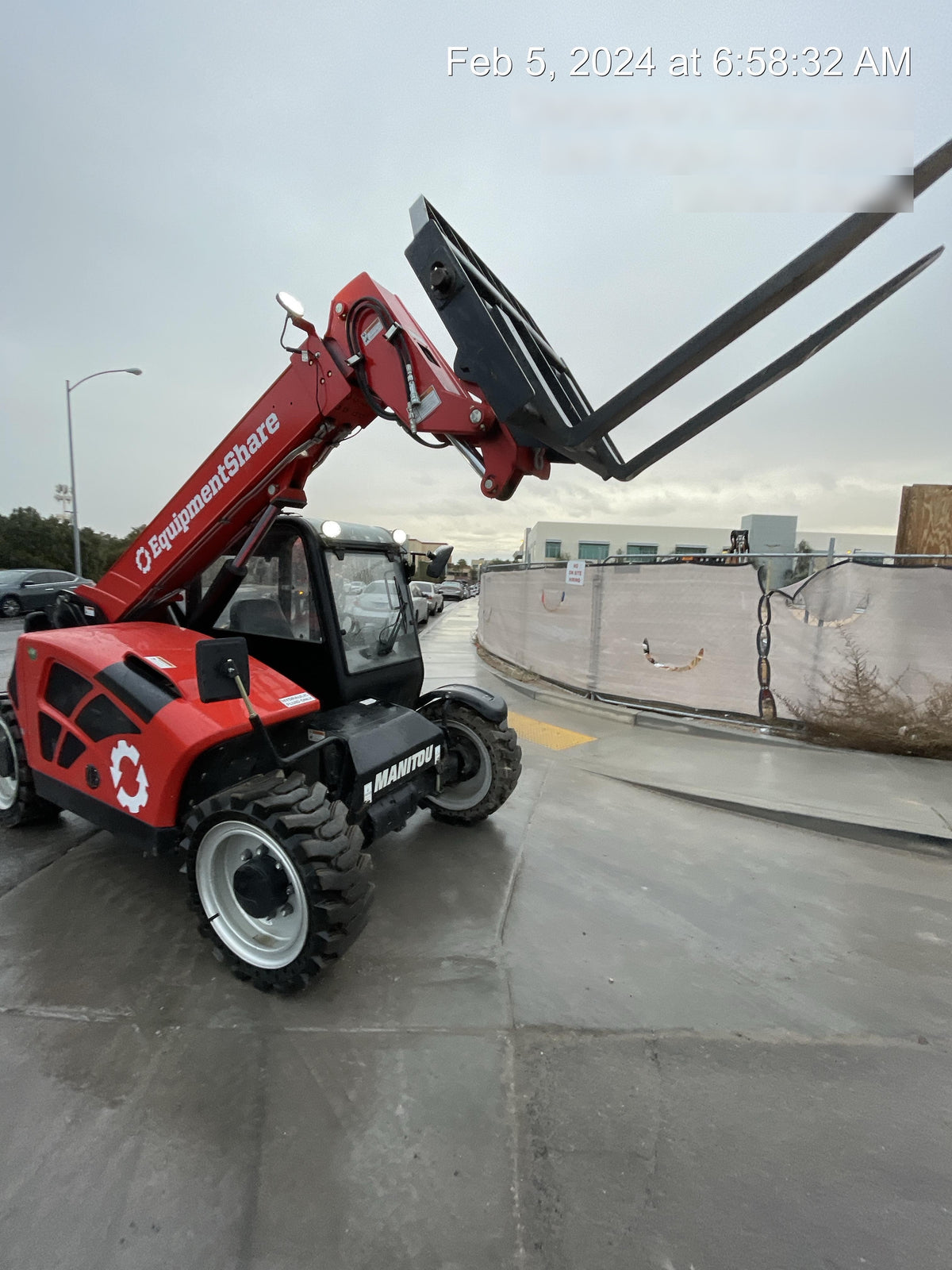 2022 MANITOU MTA5519