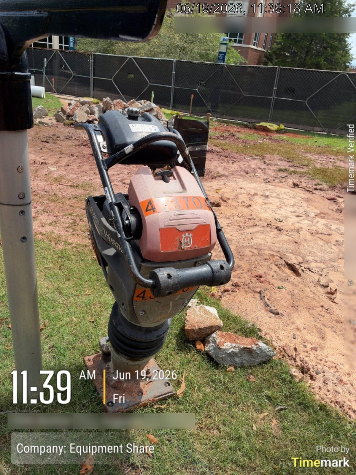 2024 HUSQVARNA LT6005