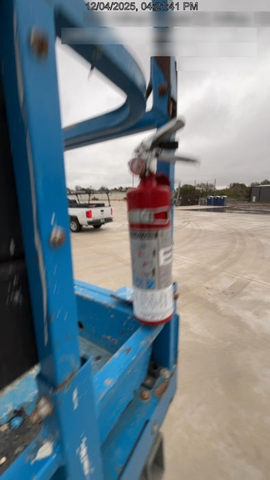 2017 Genie GS-3232 Standard