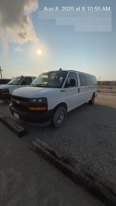 2023 CHEVROLET Express Van - Rental