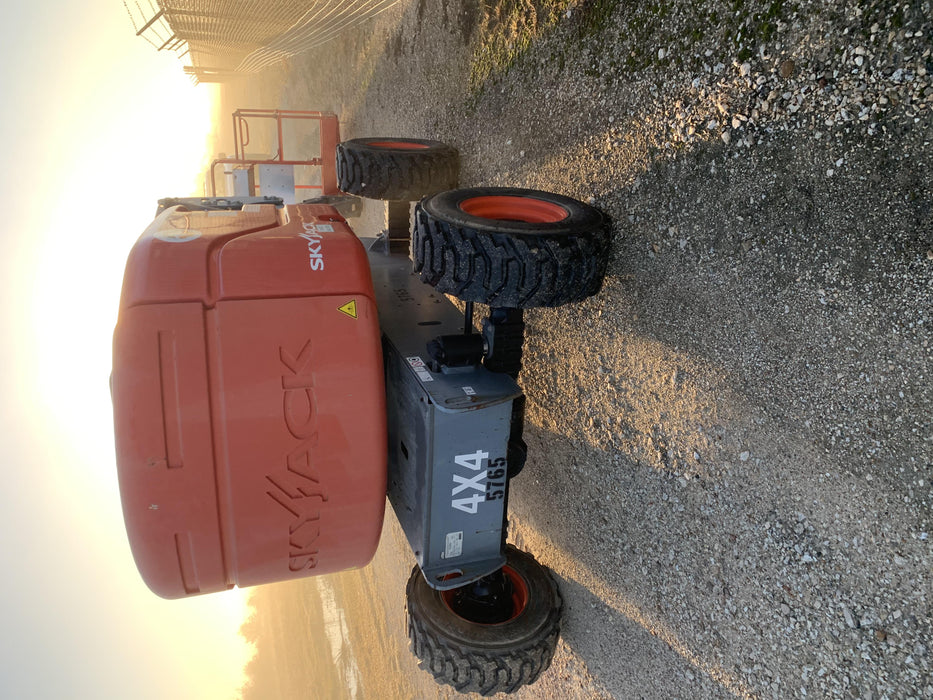 2017 SKYJACK SJ46 AJ