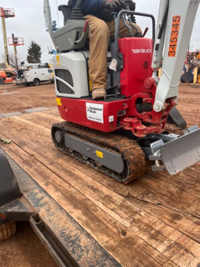 2023 TAKEUCHI TB210R
