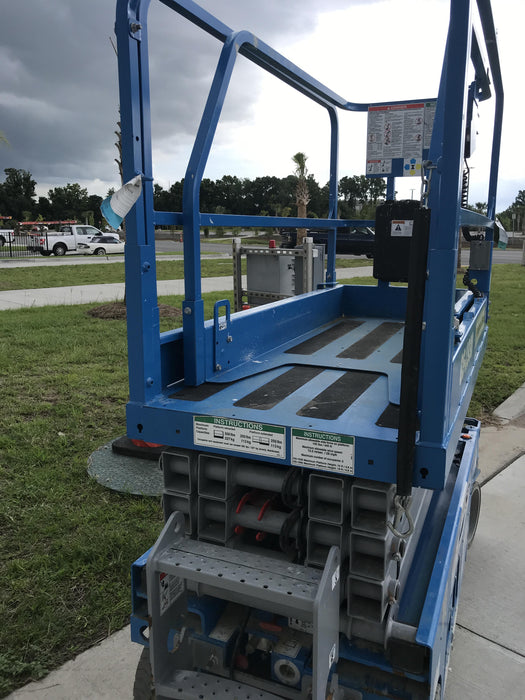 2020 Genie GS-1930 Fixed rails with chain entry gate - Pre A92.20