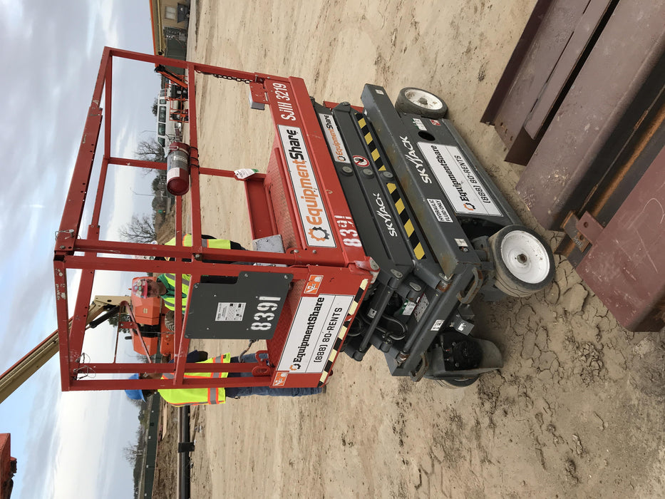 2018 SKYJACK SJIII-3219