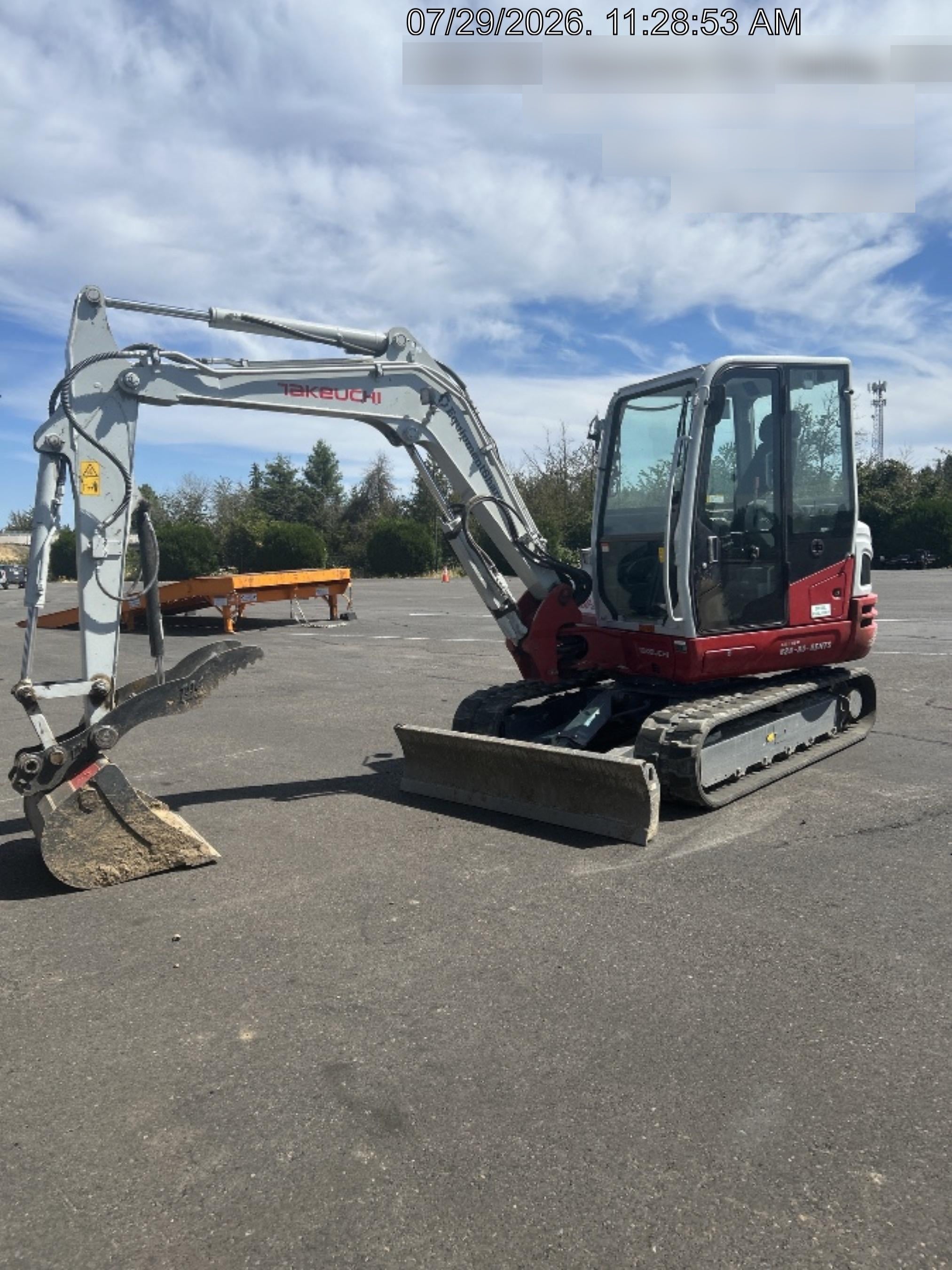 2025 TAKEUCHI TB250-2CR