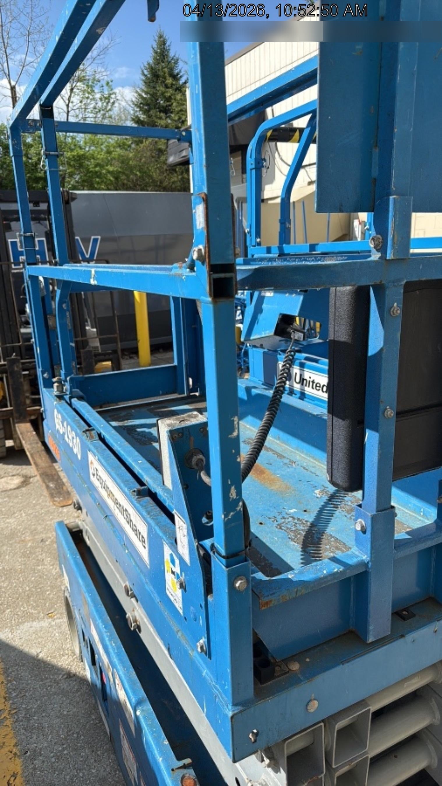 2020 Genie GS-1930 Solid Non Marking Tires, Beacon, Folding rails with half height swing gate
