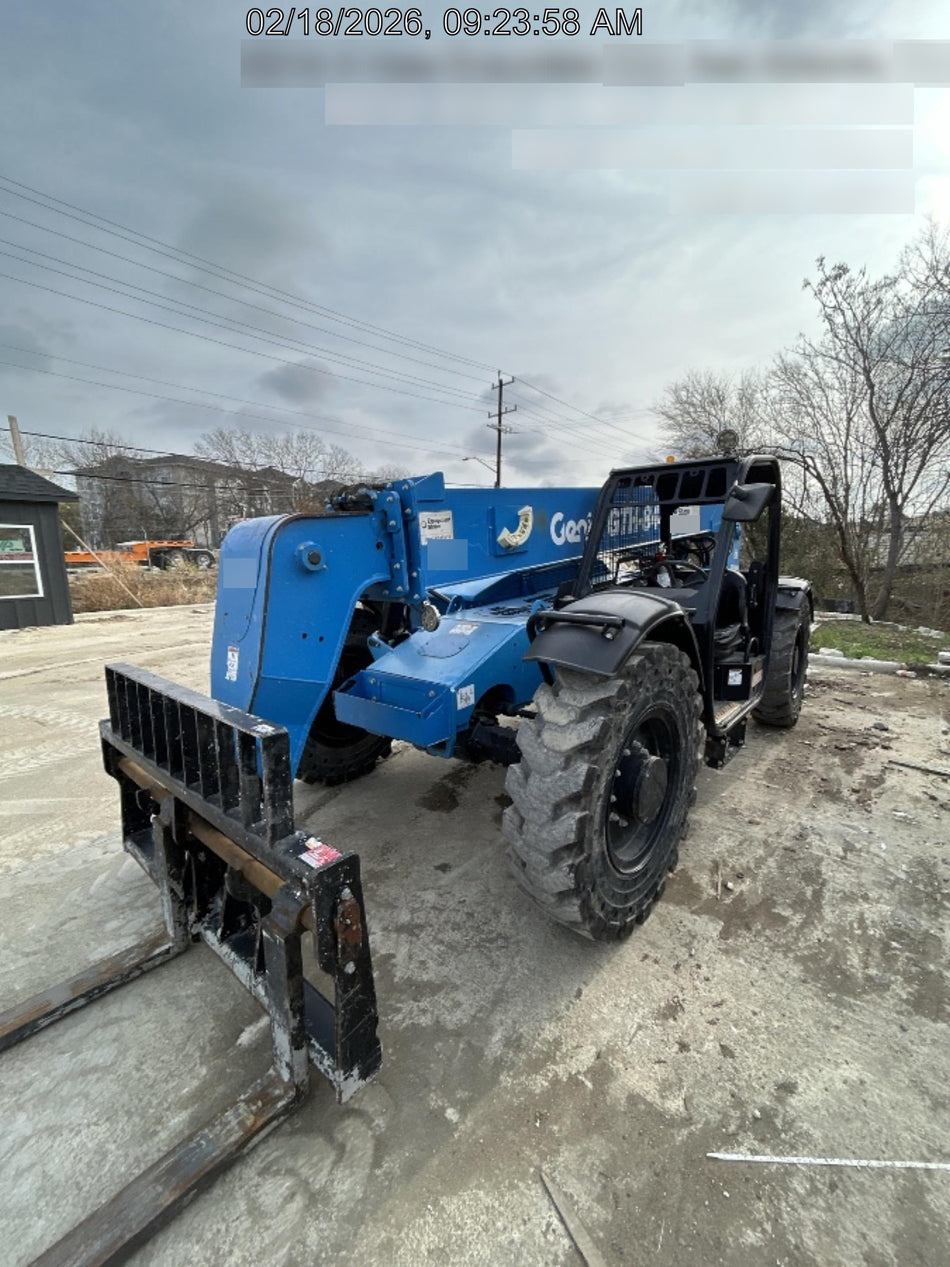2018 Genie GTH-844 Genie GTH-844 w/ROPS, Work Lights, Solid Tires, RH Cab Mesh, Beacon, 60" Carriage and Forks