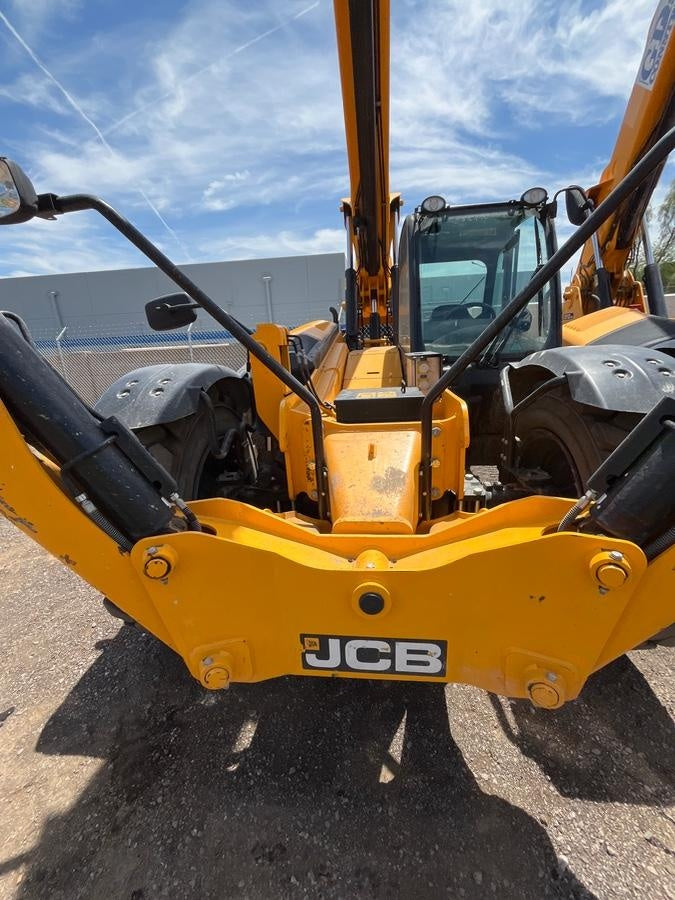 2024 JCB 512-56