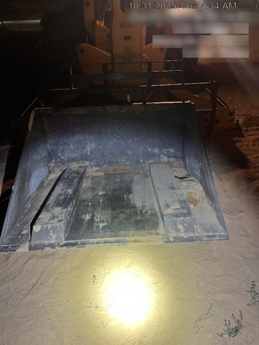 2021 ARROW MATERIAL HANDLING Telehandler Fork Bucket