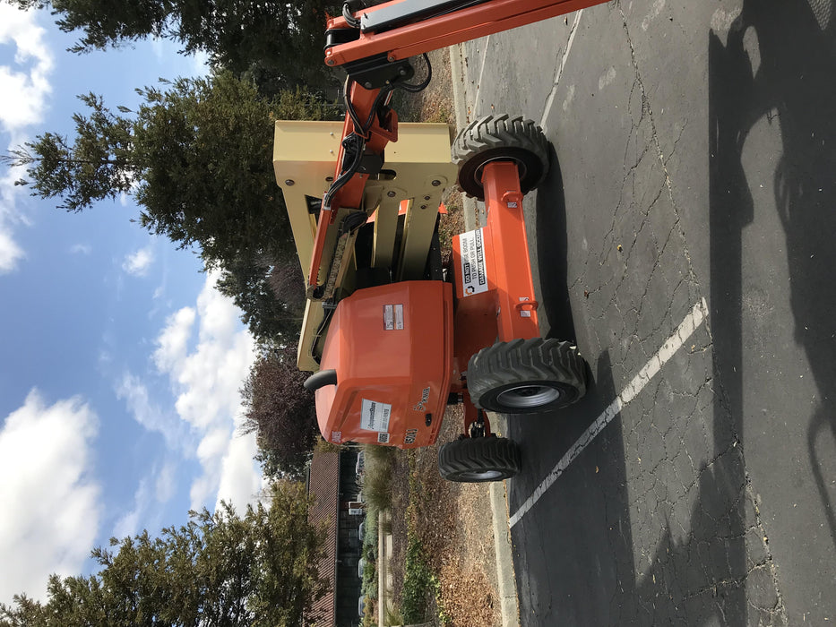 2019 JLG 450AJ