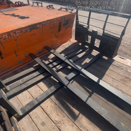 2026 ARROW MATERIAL HANDLING 72" Pallet Forks - Arrow