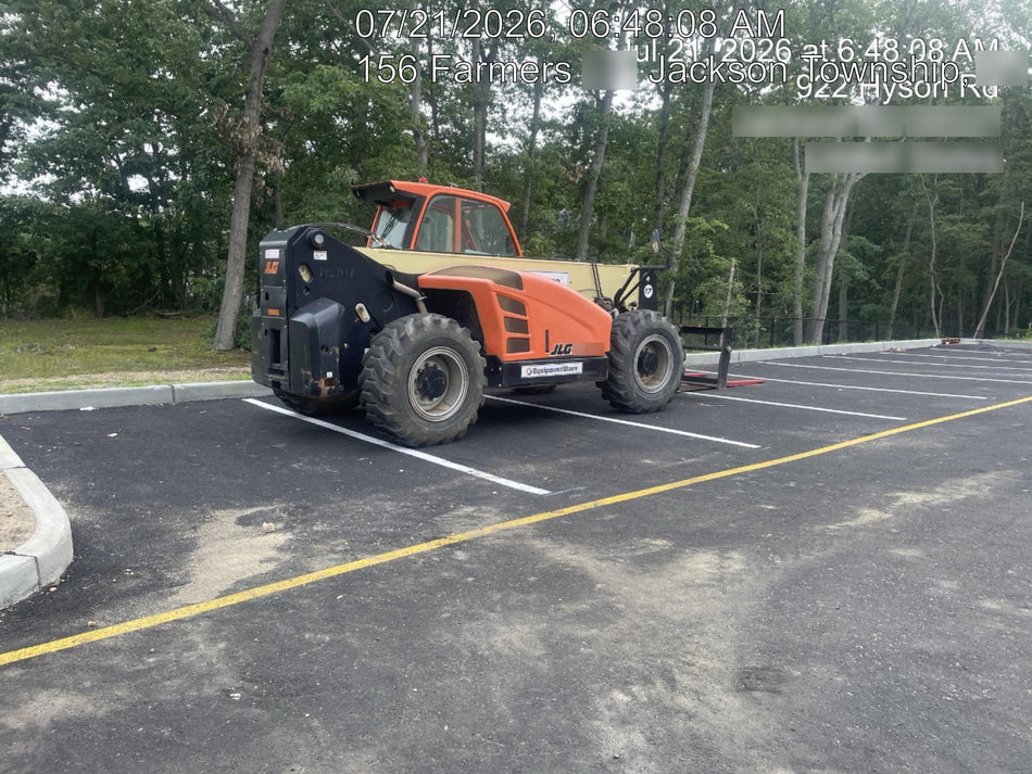2022 JLG 1732