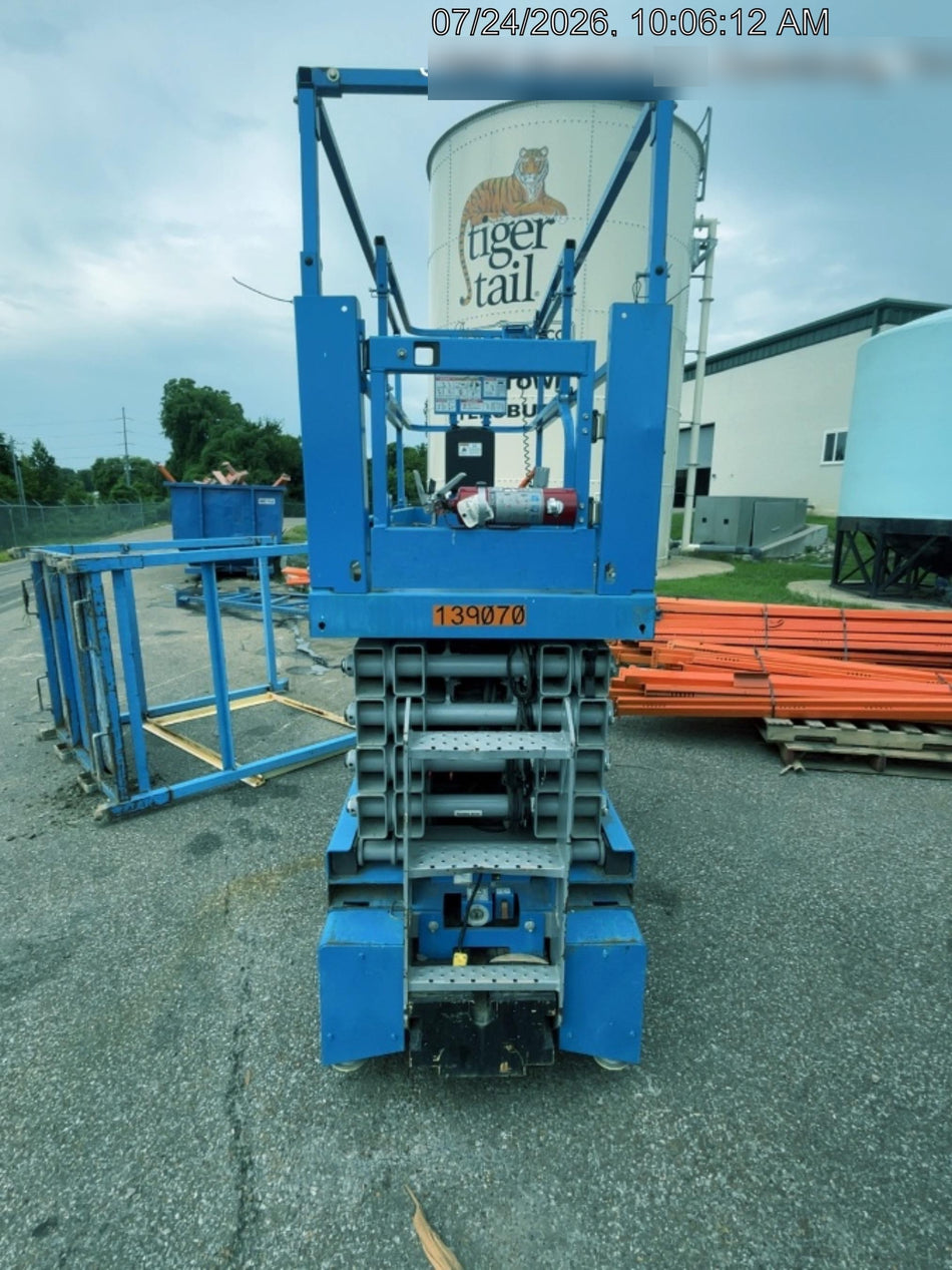 2021 GENIE GS-3232
