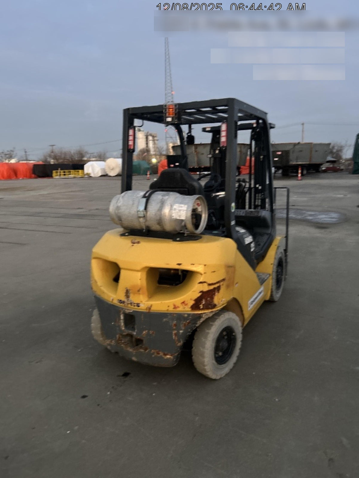 2021 KOMATSU FG25T-16