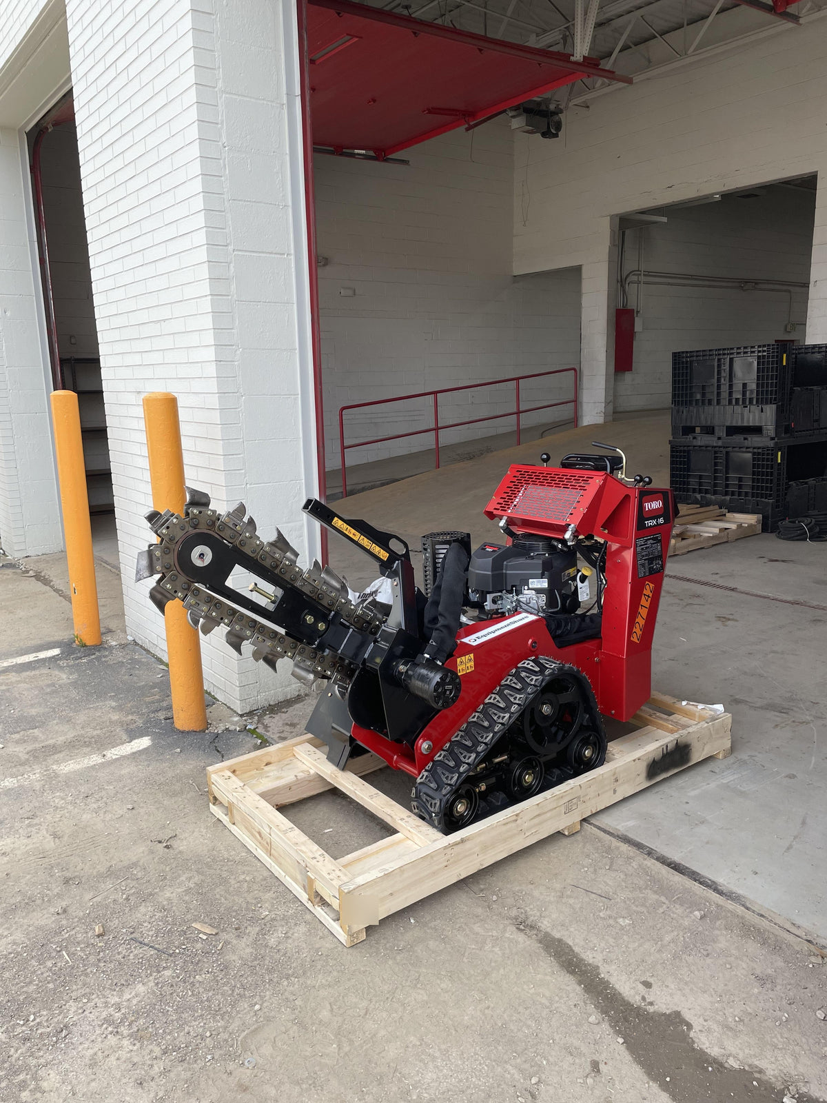 2022 TORO TRX-16