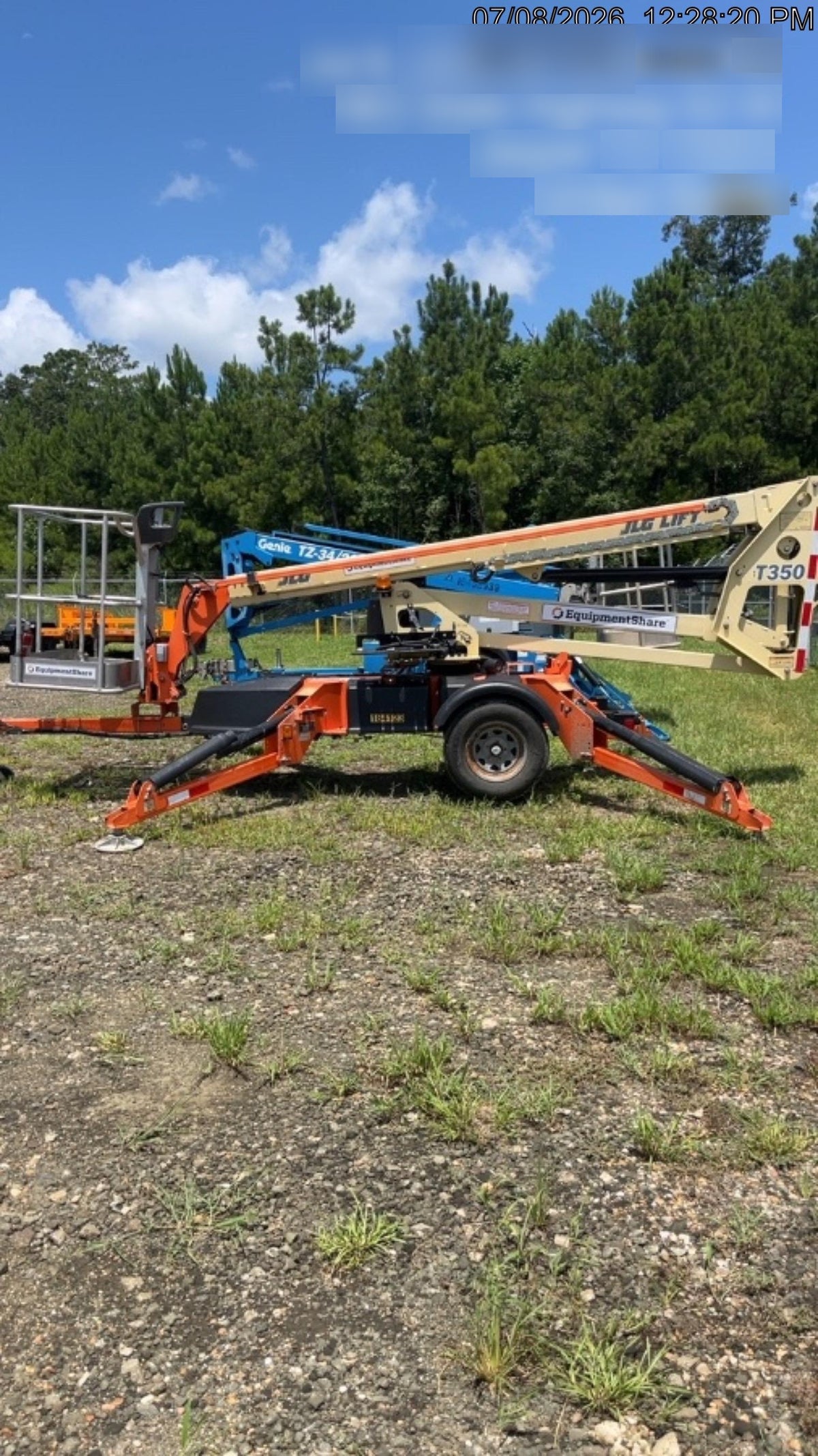 2021 JLG T350