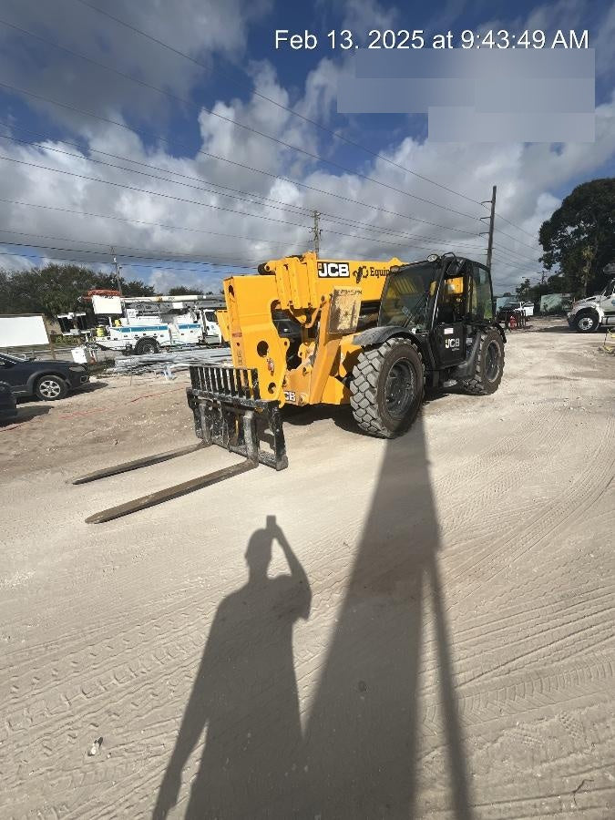 2024 JCB 510-56