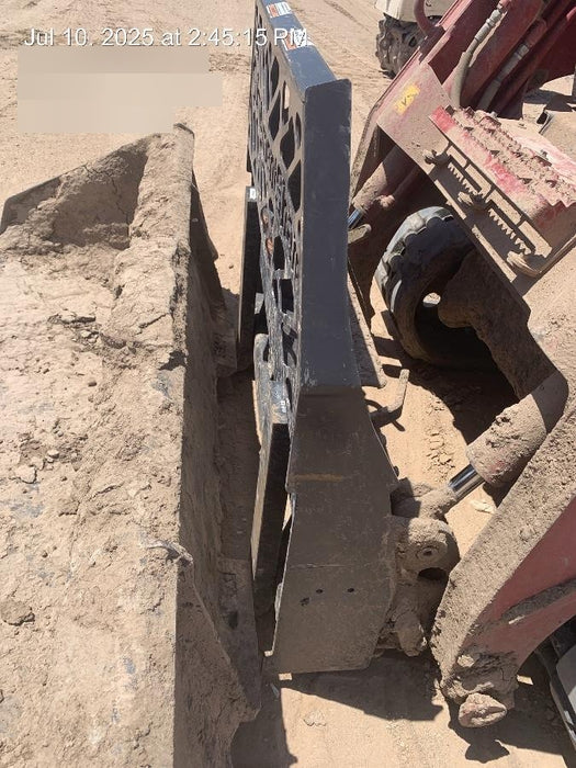 2021 PALADIN 48" Pallet Forks - Paladin