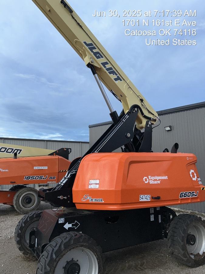 2025 JLG 660SJ